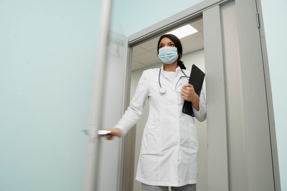 Network Design Los Angeles 12 Medial-Professional-using-healthcare-biomtetris-to-access-room