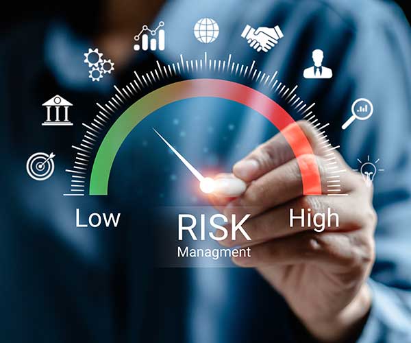 IT systems monitoring uptime and infrastructure performance metrics